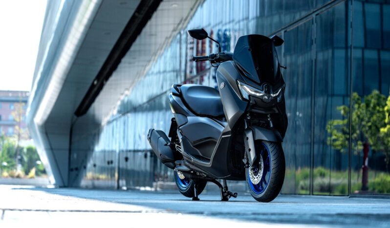 
								Yamaha NMAX 125 complet									