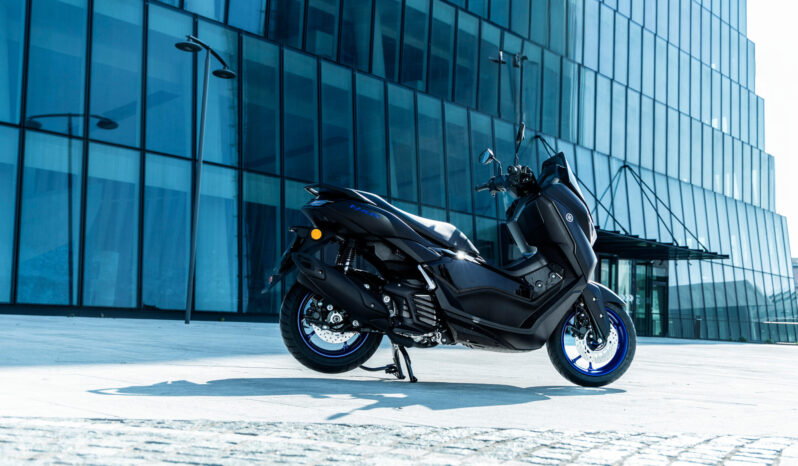 
								Yamaha NMAX 125 complet									