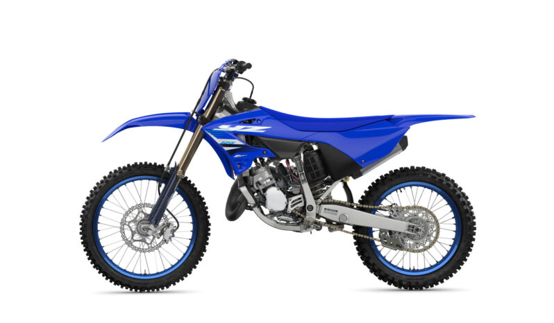 
								Yamaha YZ 125 complet									