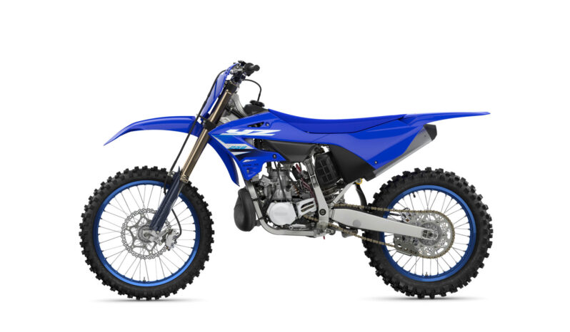 
								Yamaha YZ 250 complet									