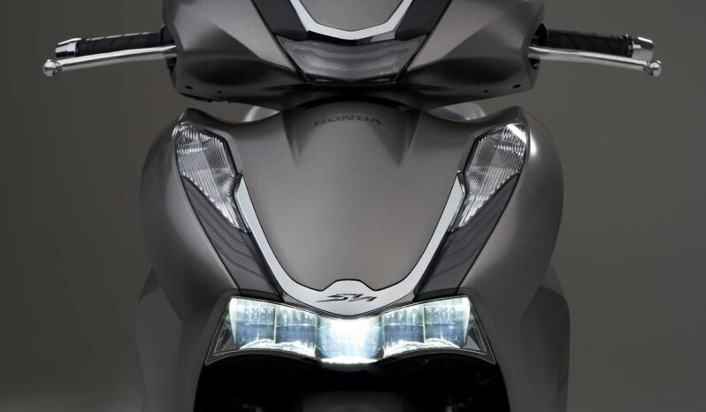 
								Honda SH 125 complet									